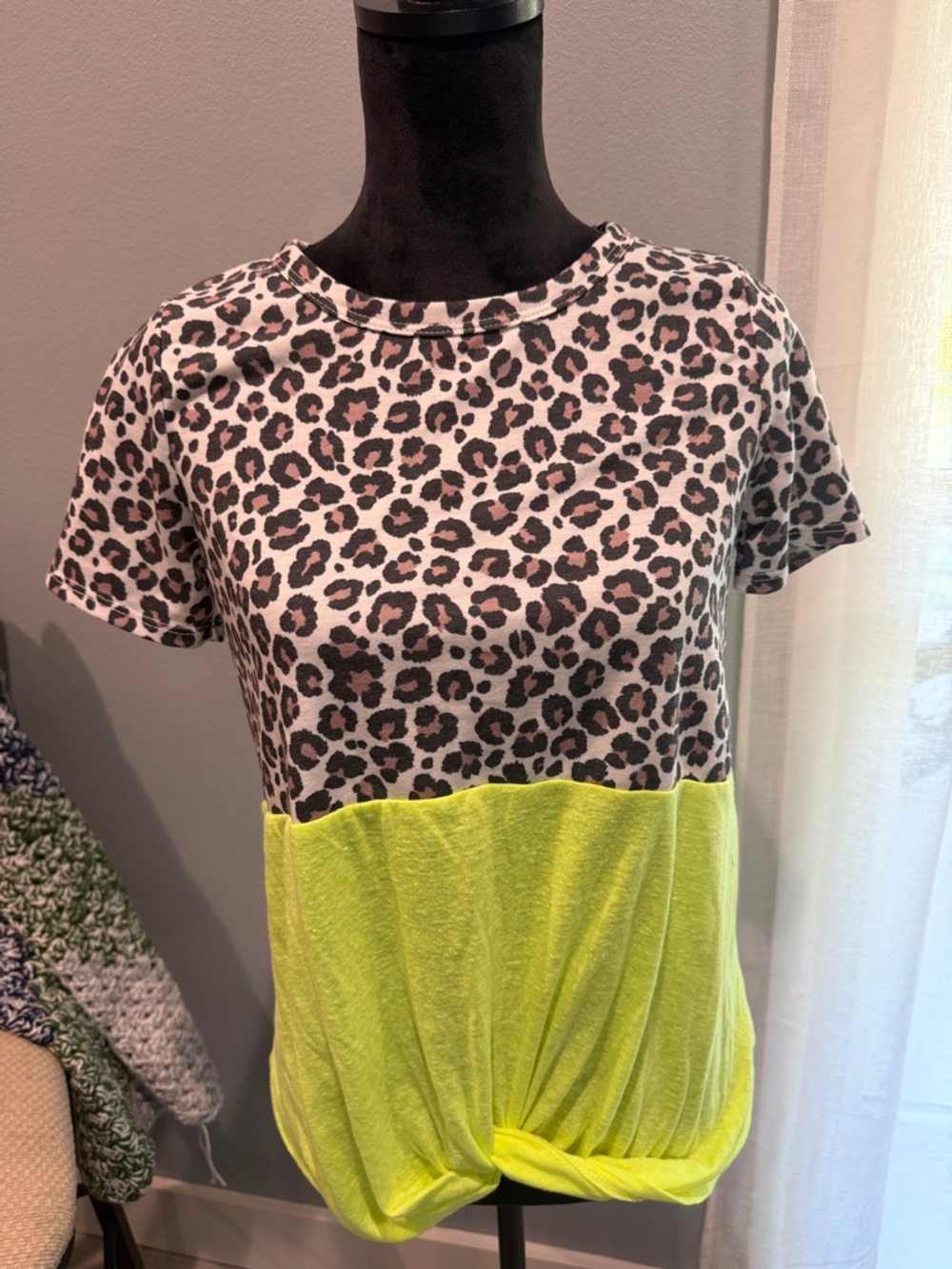 Fantastic Fawn Leopard Print and Neon Yellow Modern Y2K Tie-Hem Short Sleeve Top
